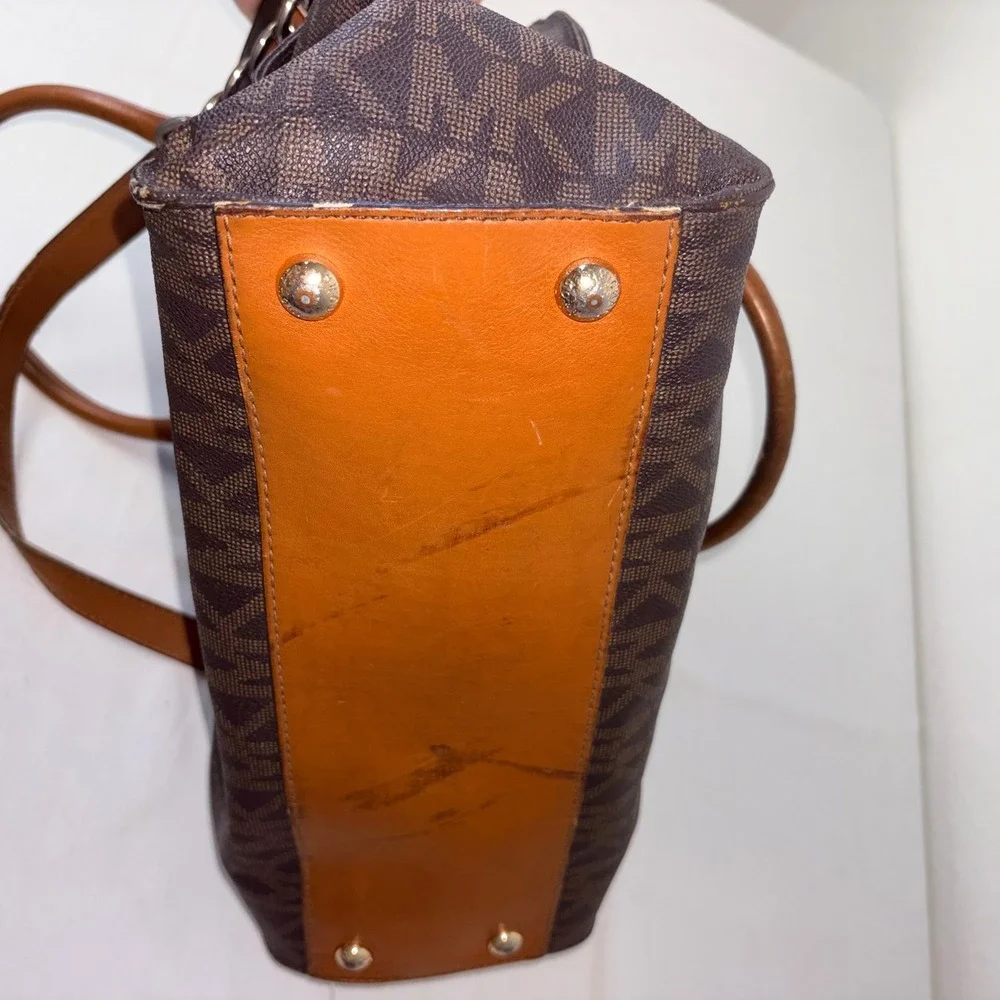 Michael Kors hamilton signiture Monogram Satchel Bag Brown Leather Chain Strap